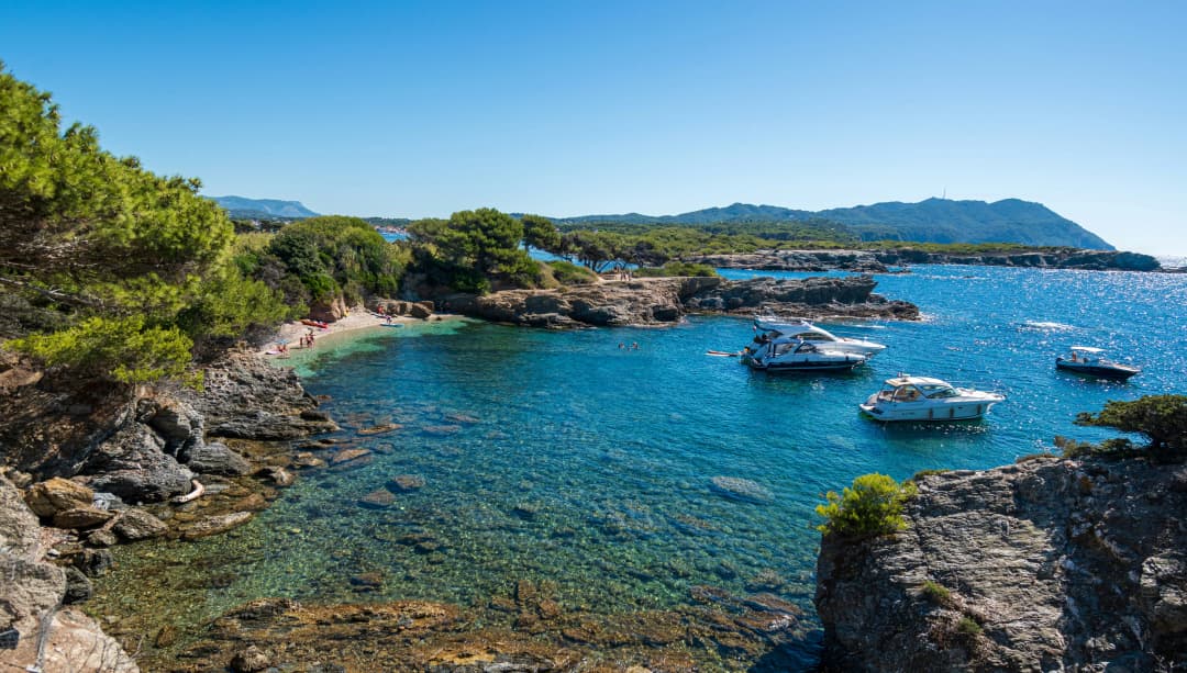 Luxury European destinations served by HELI SECURITE private jets
